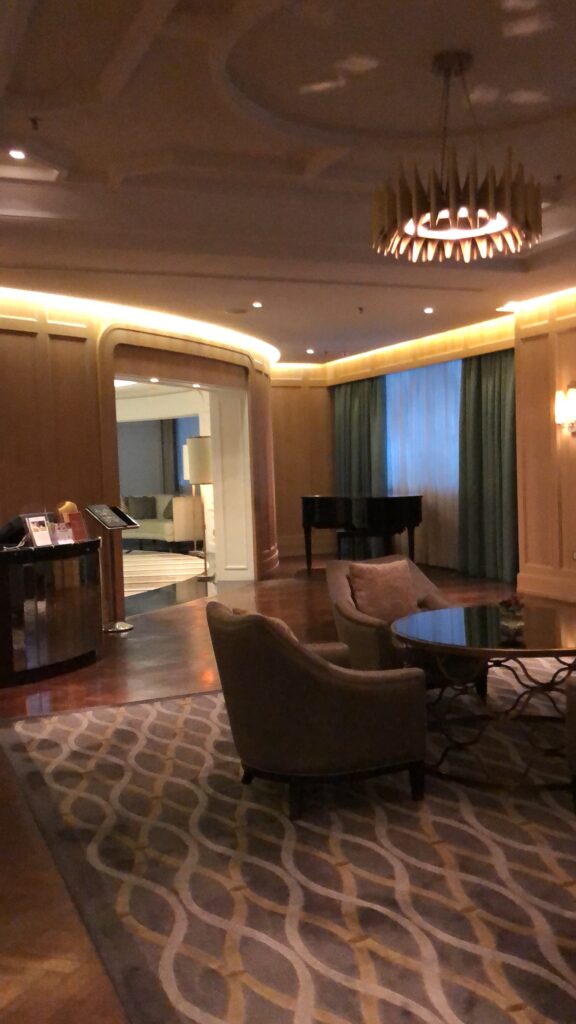 ホテルのロビー